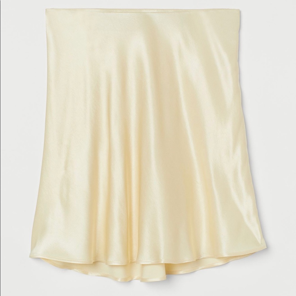 Yellow skirt